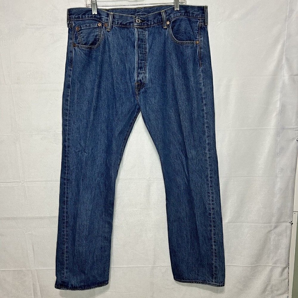 Levis 501 Jeans Men 40x32 Blue Classic Straight Leg Button Fly Mid-Rise